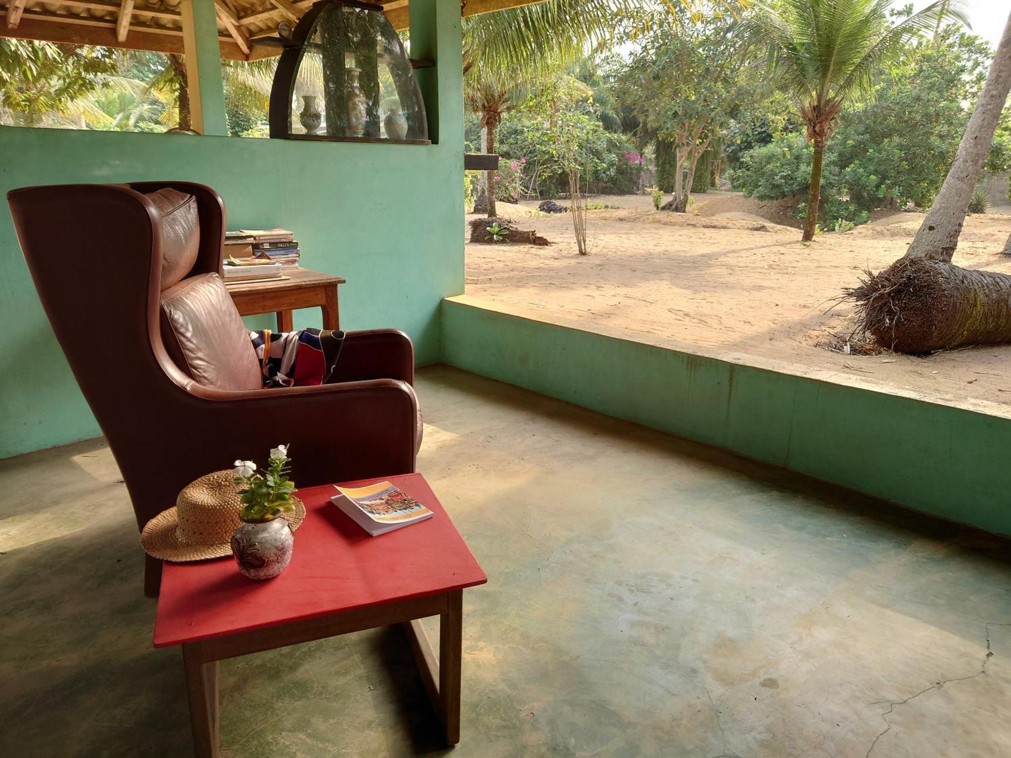 Rundbungalow Auf Lionsrest Grand-Bassam 外观 照片